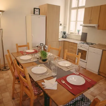 Apartmán Hybernska 22 *