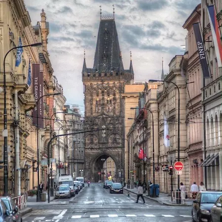 Apartament Hybernska 22 Praga